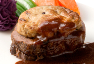 肉料理-常陸牛フィレ肉とフォアグラのローストトリュフソース